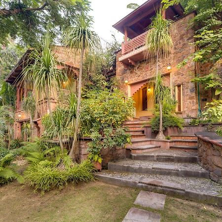Hostie Chinar Haveli - Heritage Home With Pool, คูร์เคาน์ ภายนอก รูปภาพ