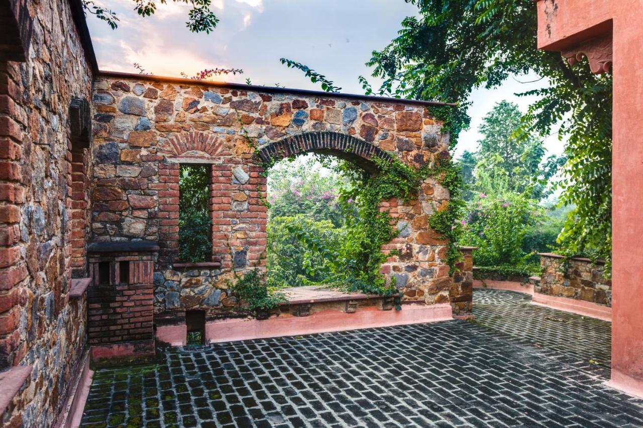 Hostie Chinar Haveli - Heritage Home With Pool, คูร์เคาน์ ภายนอก รูปภาพ