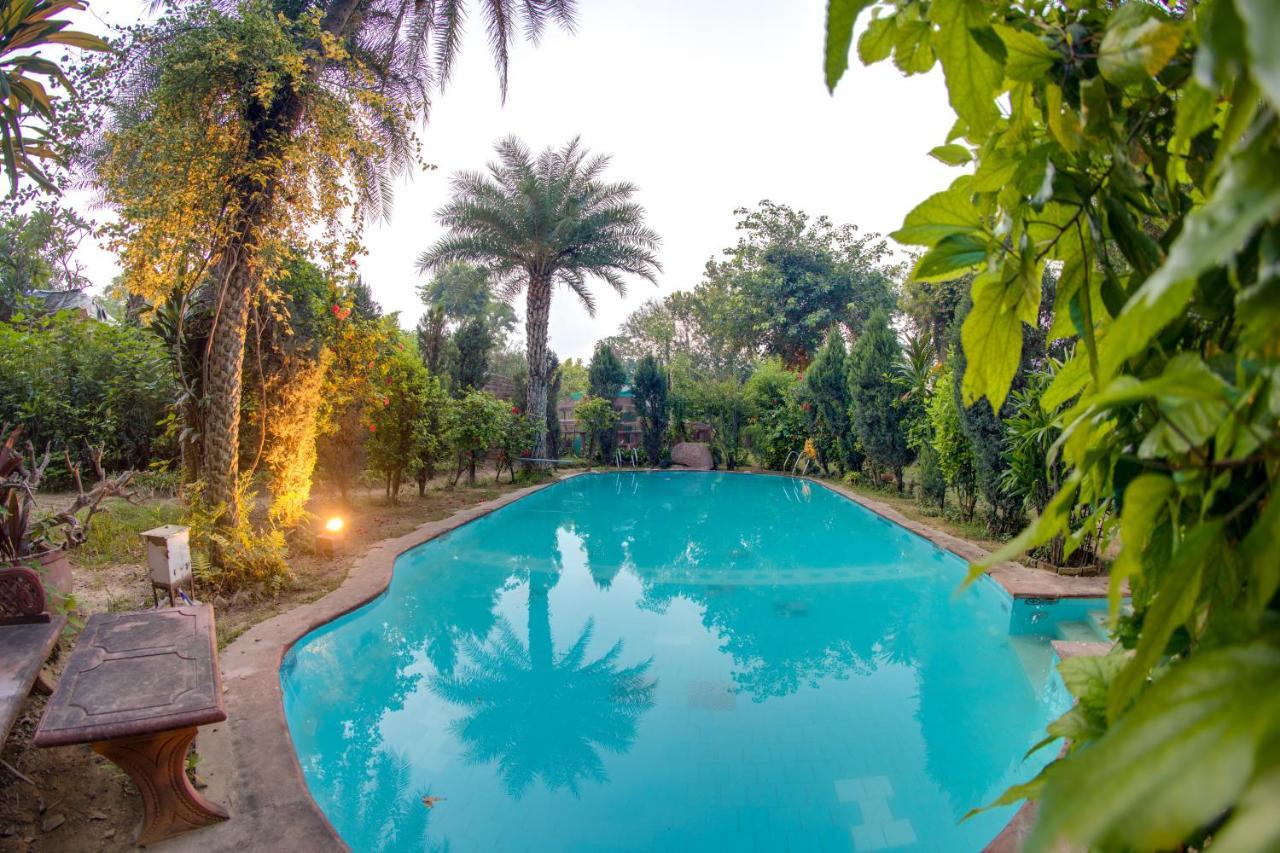 Hostie Chinar Haveli - Heritage Home With Pool, คูร์เคาน์ ภายนอก รูปภาพ