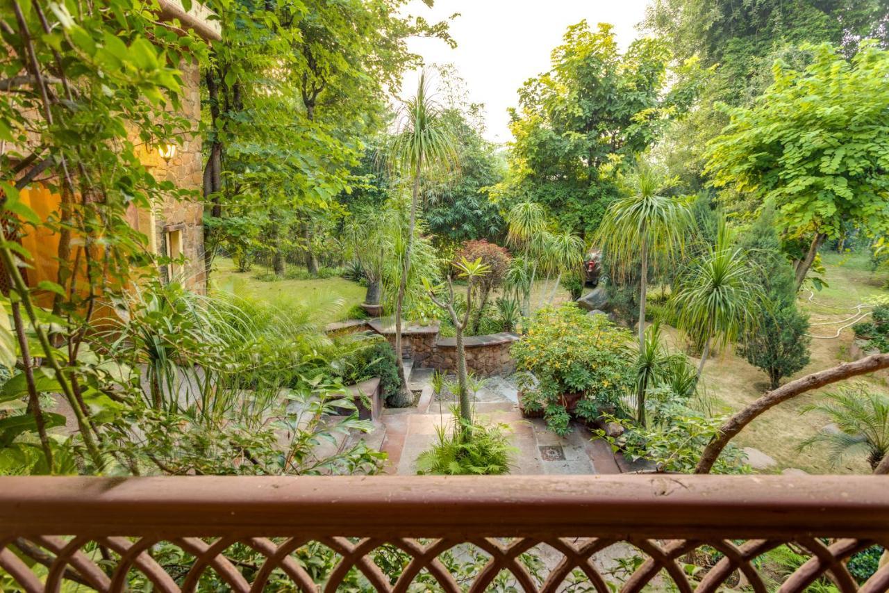 Hostie Chinar Haveli - Heritage Home With Pool, คูร์เคาน์ ภายนอก รูปภาพ