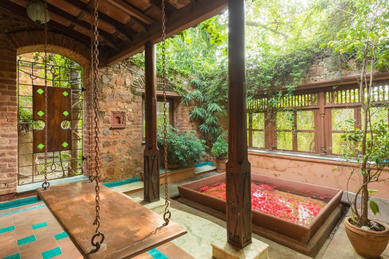 Hostie Chinar Haveli - Heritage Home With Pool, คูร์เคาน์ ภายนอก รูปภาพ