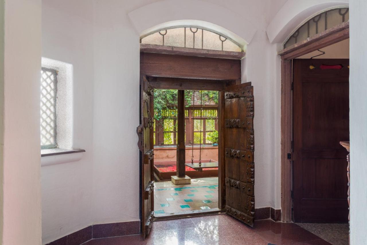 Hostie Chinar Haveli - Heritage Home With Pool, คูร์เคาน์ ภายนอก รูปภาพ